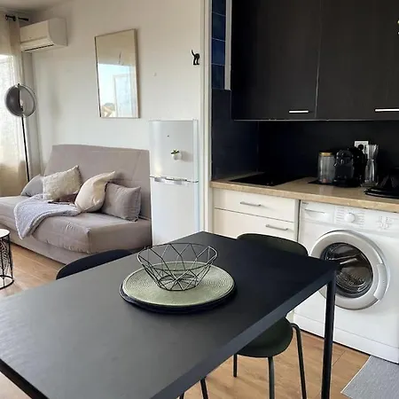 Proche De La Apartment *